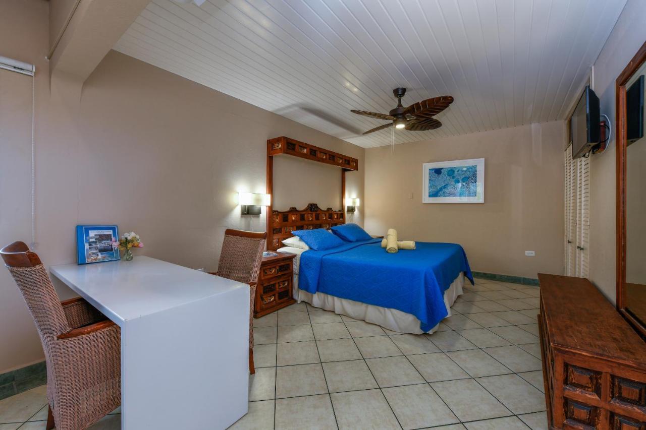 Aruba Sunset Beach Studios Palm Beach Exterior photo